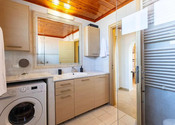 Seaview&nature Retreat - Filiatra's Cozy Hideaway * Filiatra