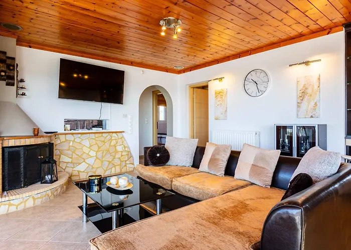 Seaview&nature Retreat - Filiatra's Cozy Hideaway * Filiatra