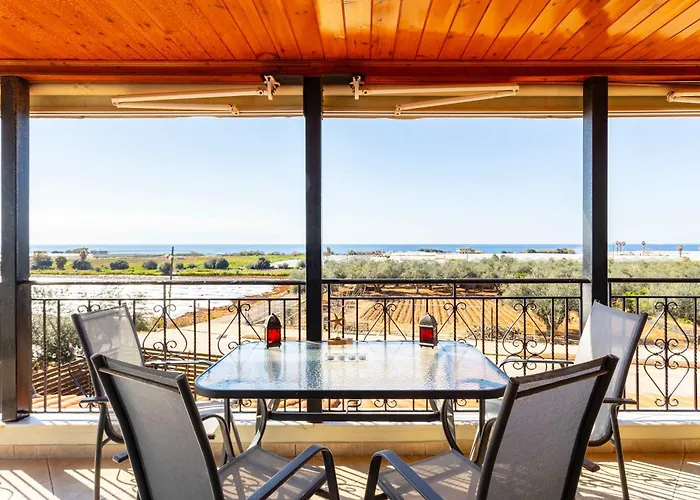 Apartament Seaview&nature Retreat - Filiatra's Cozy Hideaway *