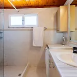 Seaview & Nature Retreat - Filiatra's Cozy Hideaway *
