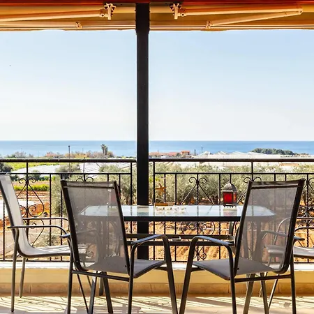 Seaview & Nature Retreat - Filiatra's Cozy Hideaway פיליאטרה