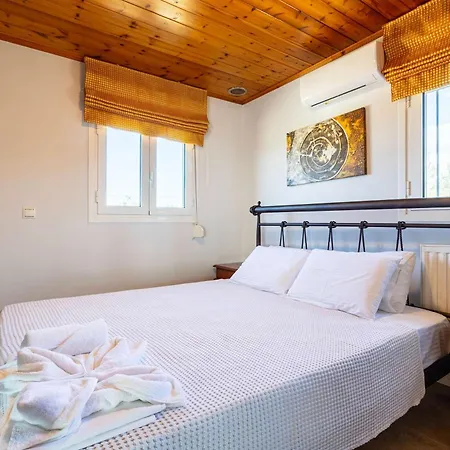 公寓 Seaview & Nature Retreat - Filiatra's Cozy Hideaway 菲利亚特拉