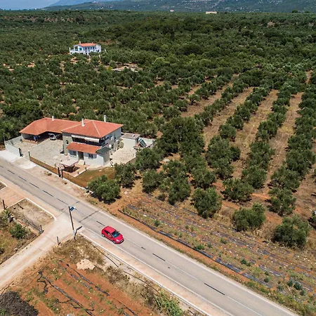 公寓 Seaview & Nature Retreat - Filiatra's Cozy Hideaway