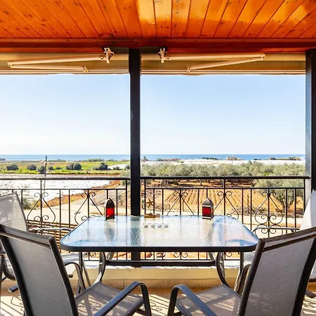 公寓 Seaview & Nature Retreat - Filiatra's Cozy Hideaway *