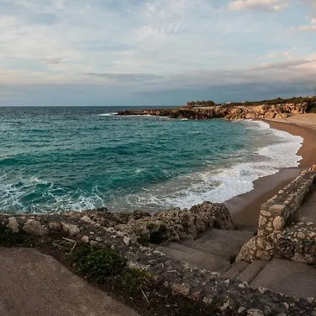 Seaview & Nature Retreat - Filiatra's Cozy Hideaway Appartamento *